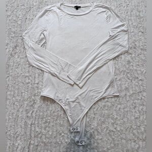 Express White Long Sleeve Bodysuit